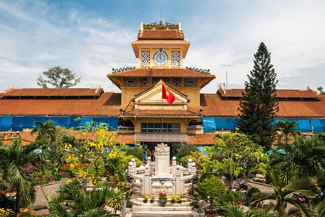Full-Day Private Ho Chi Minh City Tour - Stop 3: Thich Quang Duc Monument, One Story That Still Hits Hard