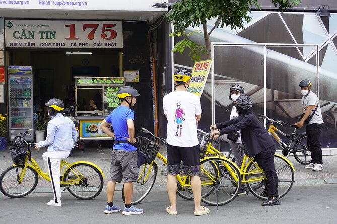 Half Day - Saigon Off-the-Beaten-Path - City Cycling Tour - District 4: Alleyways, Street Food, and a Neighborhood’s Turnaround