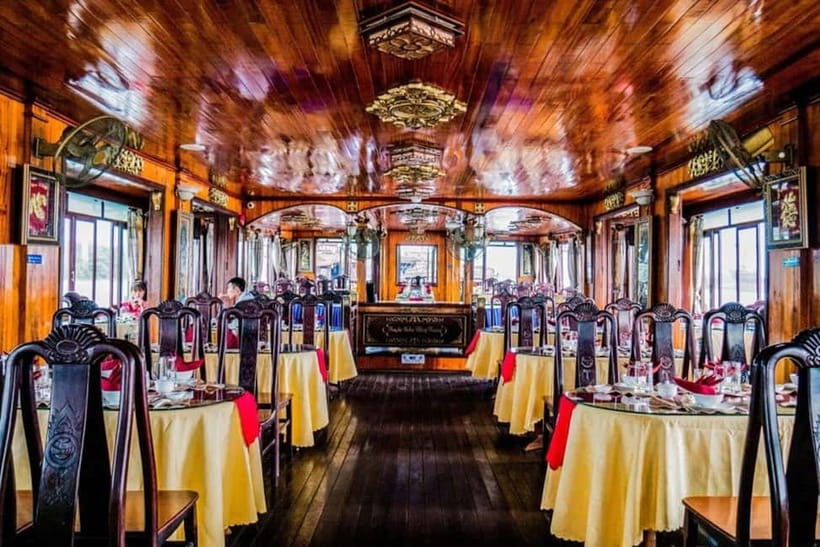 HCM: Night Experience Dinner Cruise on Saigon River - Included logistics that make the evening easy