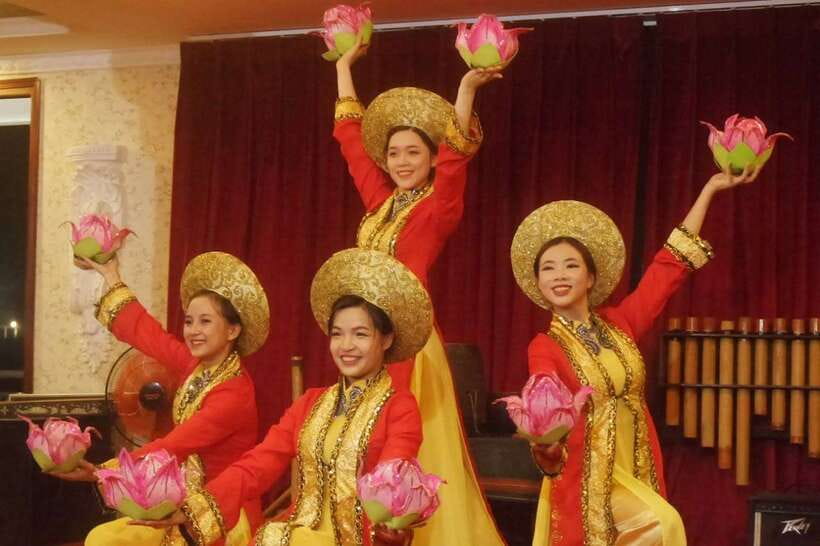 HCM: Saigon River Dinner Cruise - Key Highlights