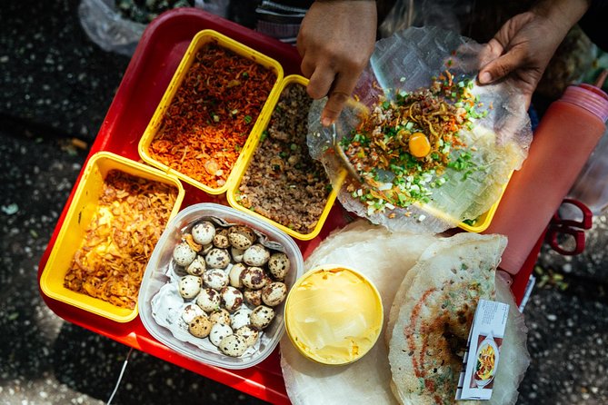 Highlights & Hidden Gems With Locals: Best of Ho Chi Minh City Private Tour - How the Local Guide Changes the Whole Experience