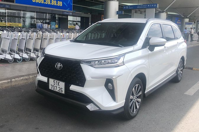 HO CHI MINH AIRPORT: CAR 7s PICK UP <-> HOTEL (one way transfer) - Who This Works Best For in Ho Chi Minh City
