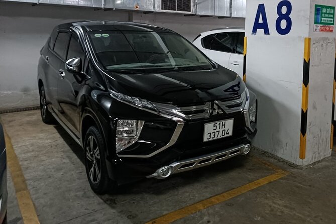 HO CHI MINH AIRPORT: CAR 7s PICK UP <-> HOTEL (one way transfer) - Price and Logistics: Flat Fare, District Rules, and What You Control