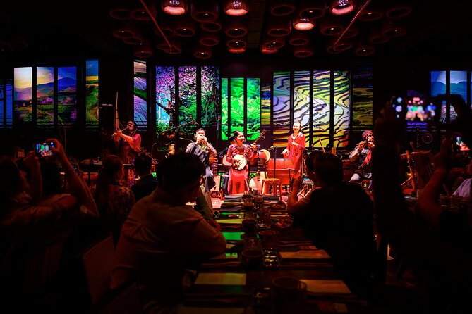 Ho Chi Minh: Chào Show with Dinner & Hotel Pickup - 3D Surround Sound From Every Seat: How to Watch Smarter