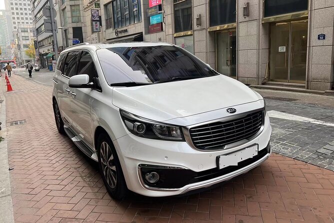 Ho Chi Minh City Airport (SGN) to Ho Chi Minh hotels - Arrival Private Transfer - Why a Private SGN Arrival Transfer Beats the First Taxi Line