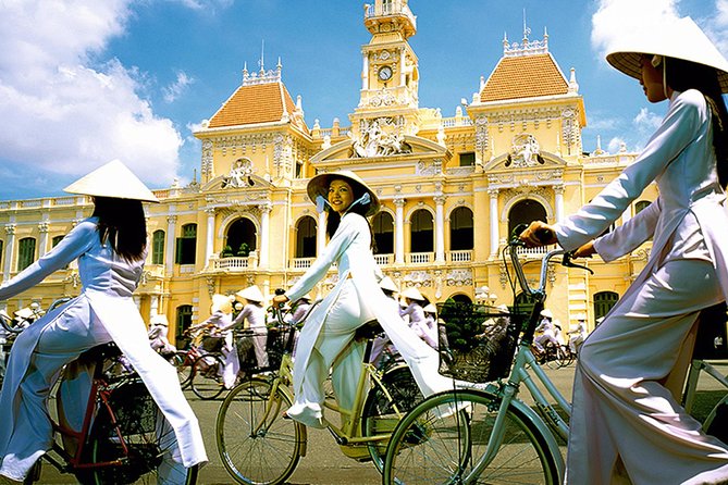 Ho Chi Minh City by Night - Dinner on River Junk - Guides you might meet, and why that matters