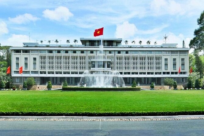 Ho Chi Minh City Half Day - VIP Private Tour - The guide quality is the secret sauce