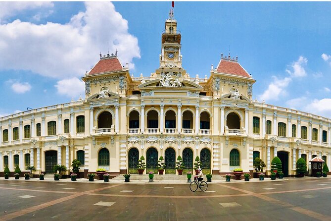 Ho Chi Minh City Highlights Tour - Guides who make the difference: Hai, Duc, Tri, James, Le, and Lin