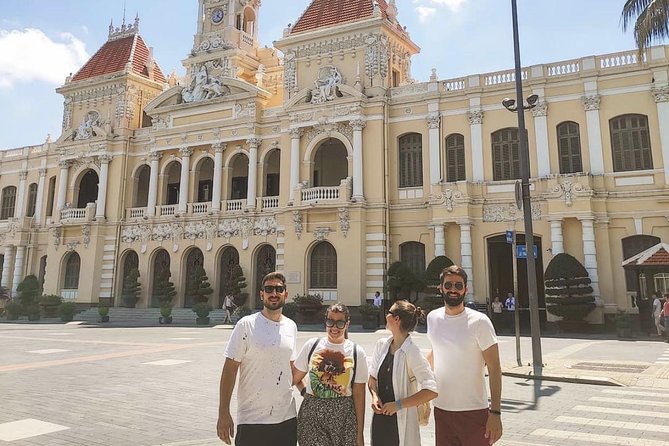 ️ Ho Chi Minh City Instagram Tour: Hidden Gems (Private & All-Inclusive) - Ho Chi Minh Square, City Hall Views, and the Big Civic Stops