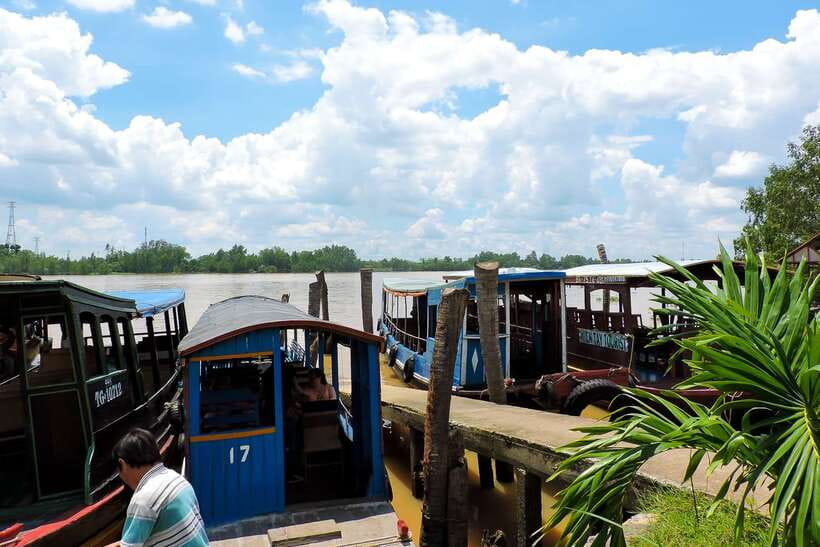 Ho Chi Minh City: Mekong Delta Tour with Sampan Journey - Unicorn Islet sampan ride: fruit, honey tea, and folk music