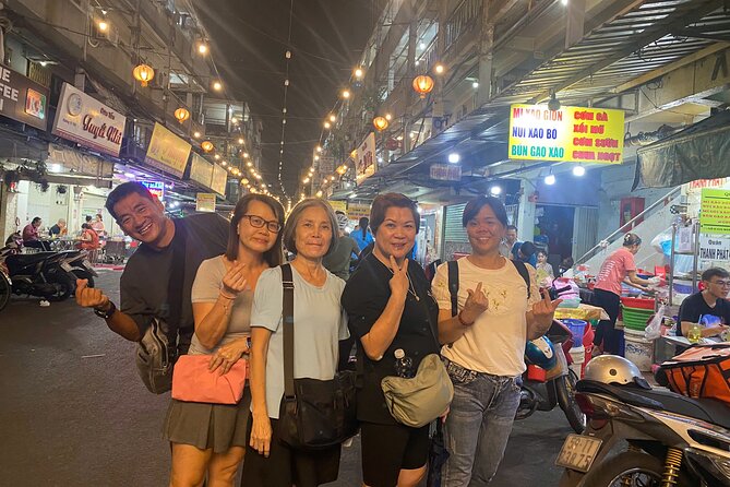 Ho Chi Minh city: Michelin-Recognized Food Tour with Local Expert - Stop 2: Quán Ăn Cô Liêng and Bò Lá Lốt with Betel Leaves