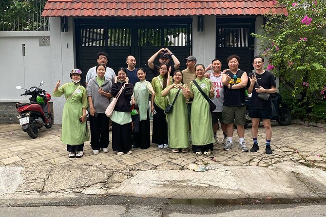 Ho Chi Minh City: Motorbike Street Food Tour with 12 Tastings - Why this Saigon street food loop makes life easier