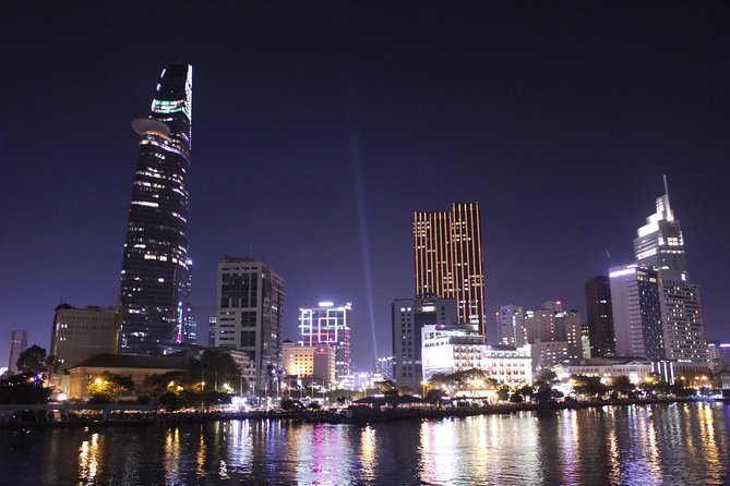 Ho Chi Minh City Night Light - Dinner on Cruise Luxury - The English-Speaking Guide and the VIP-Feeling Touch