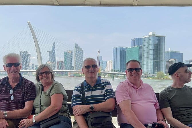Ho Chi Minh City Private City Tour – History, Culture, Local Life - Central District Icons: Post Office, Cathedral Area, Opera House, and City Hall