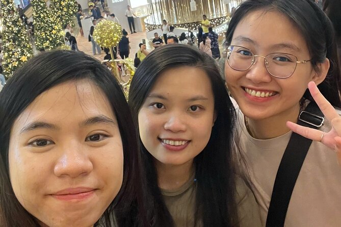 Ho Chi Minh city private tour guide - Key Things You’ll Notice on This Ho Chi Minh City Private Tour