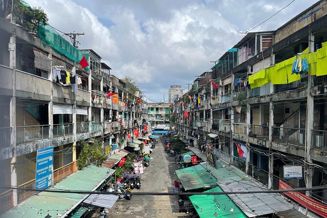 Ho Chi Minh City Sightseeing, midnight, Shopping tours by scooter - Rush Saigon: the 2-hour option for people with a packed schedule