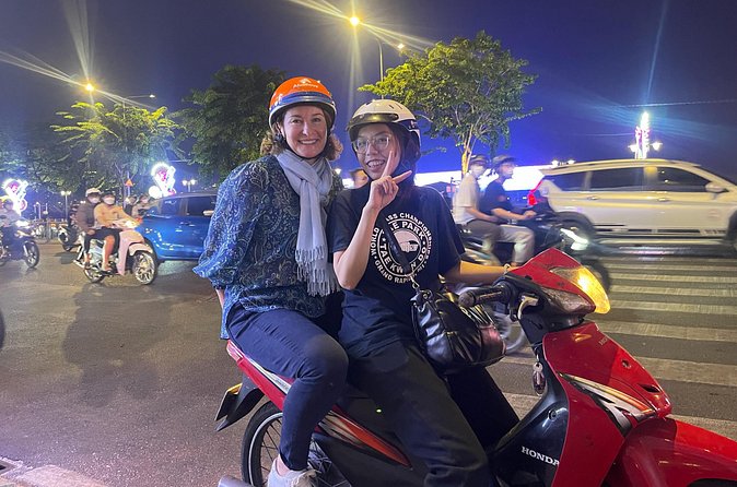 Ho Chi Minh city Sightseeing or Midnight nightlife by motorbike - Nguyen Thien Thuat Apartment and the French-Colonial Story You Can See