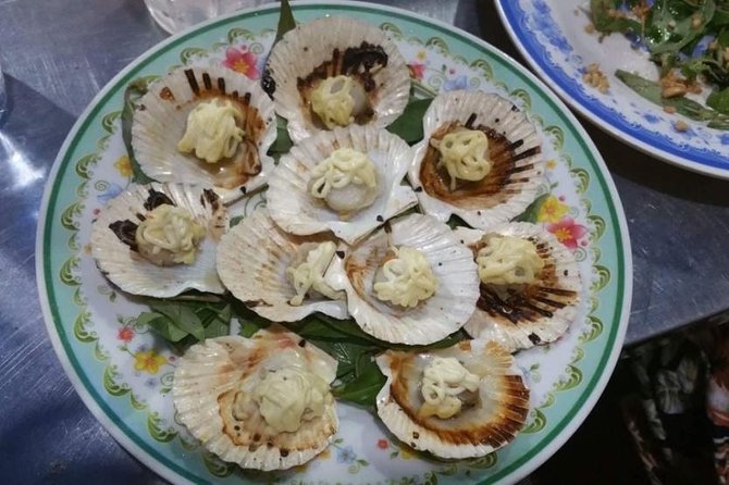 Ho Chi Minh City: Street Food Walking Tour with 12 Tastings - The 4-Hour Loop: What Happens During Each Part of the Night