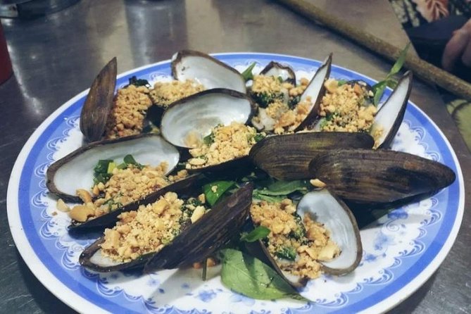 Ho Chi Minh City: Street Food Walking Tour with 12 Tastings - Why 12 Tastings Are Better Than One Big Dinner