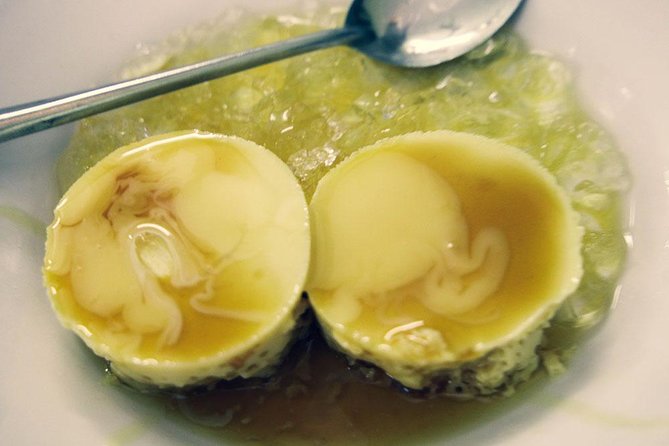 Ho Chi Minh City: Street Food Walking Tour with 12 Tastings - Safety, Pacing, and Practical Tips for Your Best Night