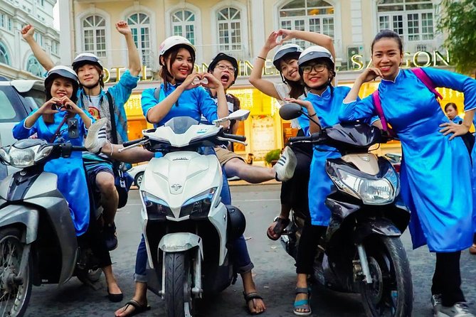 Ho Chi Minh Night Tour by Motorbikes with Female Rider | KissTour - Why a 6:00 PM scooter circuit is a smart first night plan