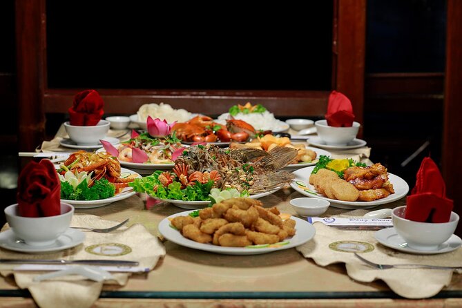Indochina Queen Dinner Cruise on Saigon River - Service and staff: English support helps you relax