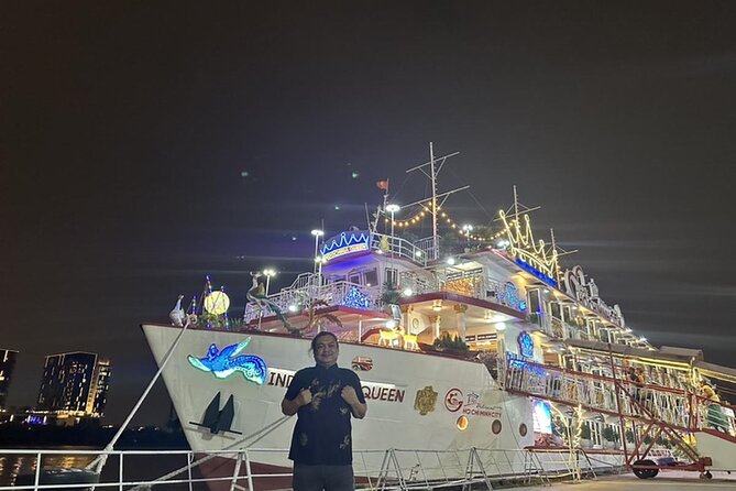 Indochina Queen Dinner Cruise on Saigon River - Crowds and realism: the biggest things to watch for