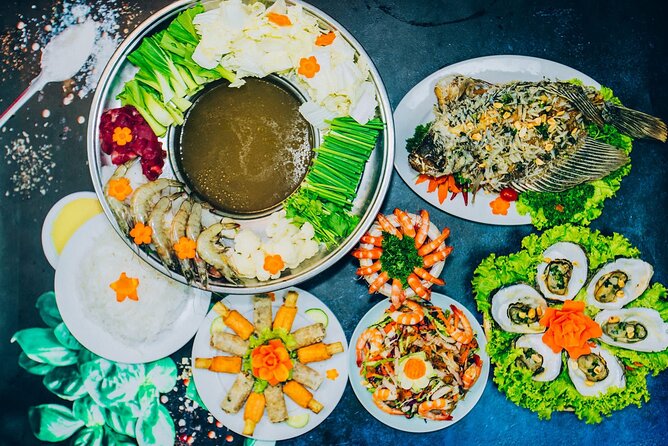 Indochina Queen Dinner Cruise on Saigon River - Entering the Indochina Queen: 7:00 pm in Ho Chi Minh City