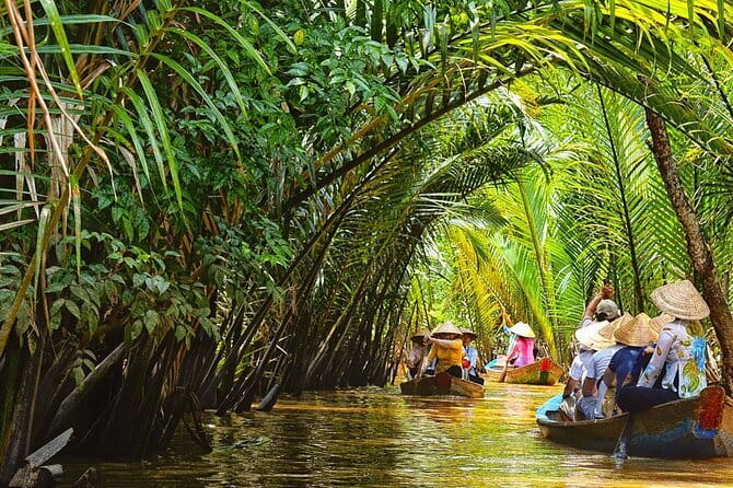 Jeep tour Sai Gon Private half day culture and history tour - Who should book this Jeep tour, and who might want something else