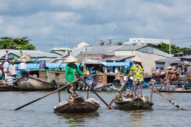 Mekong Delta & Cai Rang Floating Market 2-Day Tour from HCMC - Cai Rang Floating Market at 6:00am: trade before the crowds