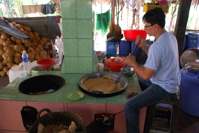 Mekong Delta Floating Market Luxury Group Tour - Your Guide and Group Size: Why Max 9 Feels Like a Real Tour