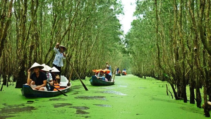 MeKong Delta Tour 1 Day - Thoi Son island (Lan island): walking village roads and meeting the garden side