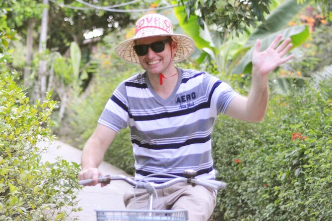MEKONG DELTA TOUR TO FLOATING MARKET CAI BE from HCM city - Lunch on an Island Orchard: What to Expect and Food Notes