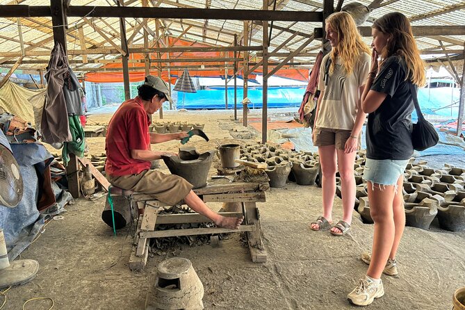 Motorbike Tour Saigon Hidden Gems and Food Tasting - Why This Motorbike Food Tour Works So Well in Ho Chi Minh City