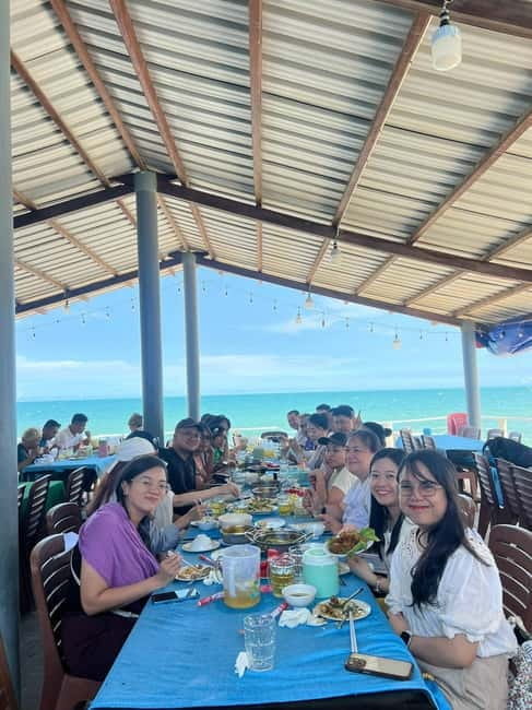 Mui Ne Day Tour from Ho Chi Minh – Sand Dunes & Beach - Guide and Communication: When It Goes Right, It Feels Effortless