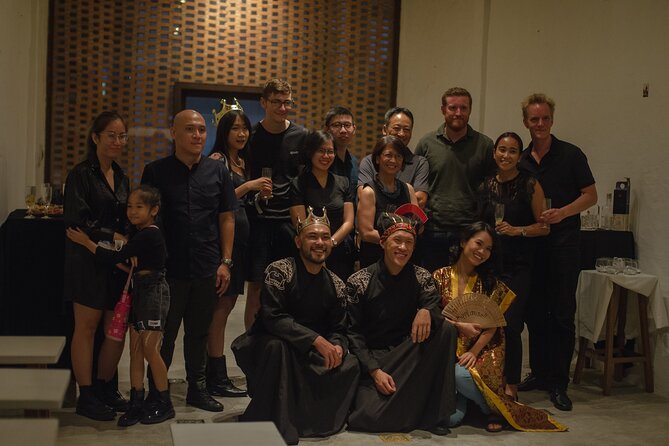 Mystic Night Show - Magic & Comedy - Hoa Tay Space style, small group feel, and why it matters