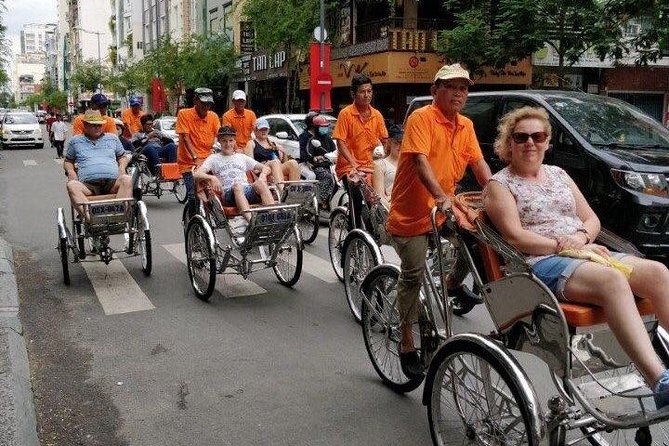 One hour cyclo tour around Saigon - Independence era stop: 1963 presidential grounds and the tanks you can still see