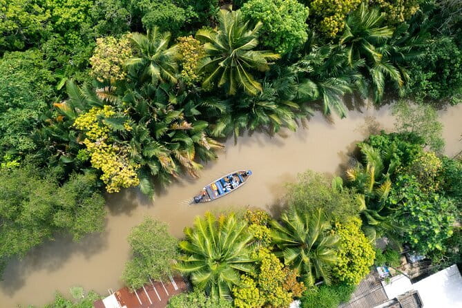 Premium Can Tho Small Canal Tour in Mekong Delta - Can Tho canals on the water: what you’ll notice first