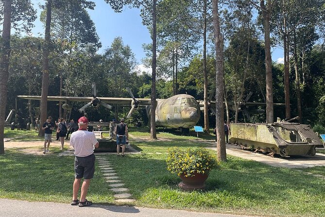 Private Cu Chi Tunnels Tour Half Day - The Drive to Củ Chi: 60 km That Changes the Mood