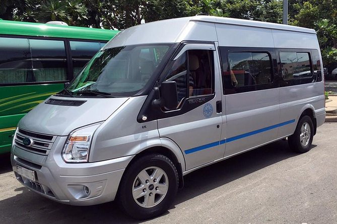 Private Departure Transfer: Ho Chi Minh City Hotels to Tan Son Nhat Airport - Driver Service Level: English, Luggage Help, and Feeling Safe