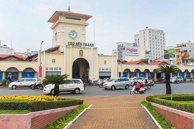 Private Ho Chi Minh City Tour - Dong Khoi Street, Nguyen Hue promenade, and the Ben Thanh Market finish
