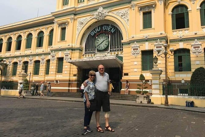 Private Ho Chi Minh City Tour from Port & Vietnamese Egg Coffee - Independence Palace and the People’s Committee Building