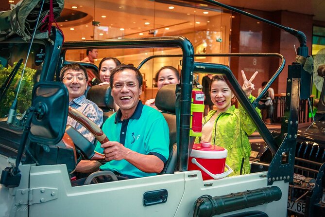 Private Jeep Tour Saigon by Night: Foodie & City Tour - Ho Thi Ky Flower Market: the most sensory stop of the night