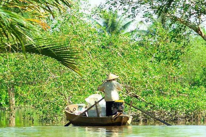 PRIVATE LUXURY Mekong 1 Day with Biking, Fishing, Cooking Class & BBQ LUNCH - Lunch on the water side: Vietnamese BBQ-style comfort