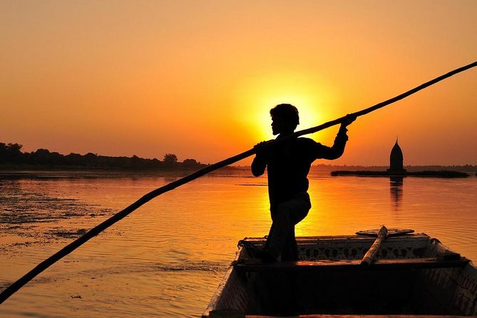 PRIVATE Luxury Sunset Mekong AFTERNOON TRIP with BBQ DINNER & COOK CLASS - Bee farm and honey tea: a calm, sensory stop