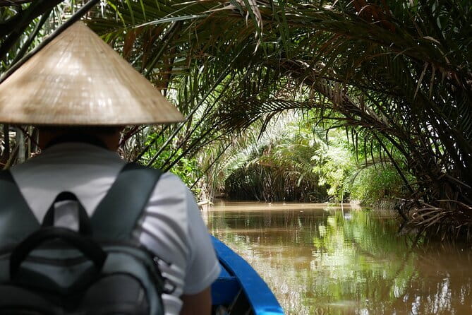 Private Luxury Tour Mekong Delta 1 day - Vinh Trang Pagoda, then onto the river for fresh air and music
