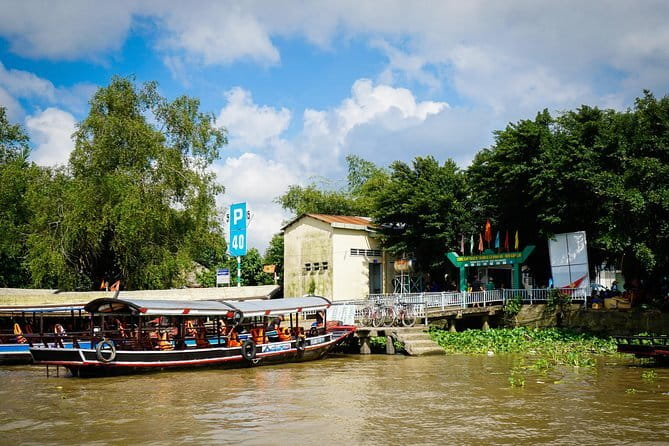 Private Mekong Delta tour to Cai Be – Tan Phong island full day - First Stop After Pickup: The Drive Toward Cai Be