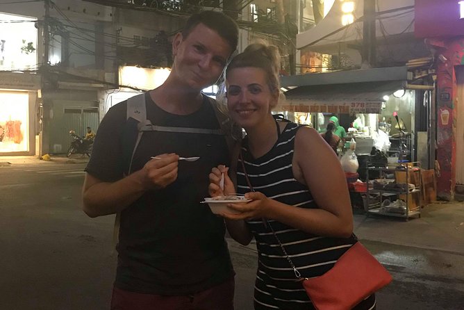 Private sight-seeing motorbike tour with local expert/student in HCMC - Stop 3: District 5 Chinatown (Chợ Lớn), narrow streets and food culture