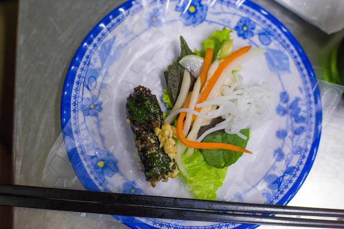 Private Street Food Evening Walking Tour in Ho Chi Minh City - Stop 1 energy: Southern rice pancakes with fresh greens