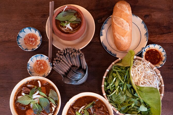 Private Street Food Motorbike Tour in Ho Chi Minh City - What You’ll Eat and Drink, Plus How They Handle Restrictions